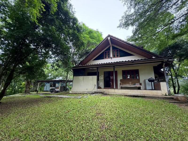 For Sale: 2-Rai Vacation Home with Unique Treehouse in Khanong Phra, Pak Chong, Nakhon Ratchasima
