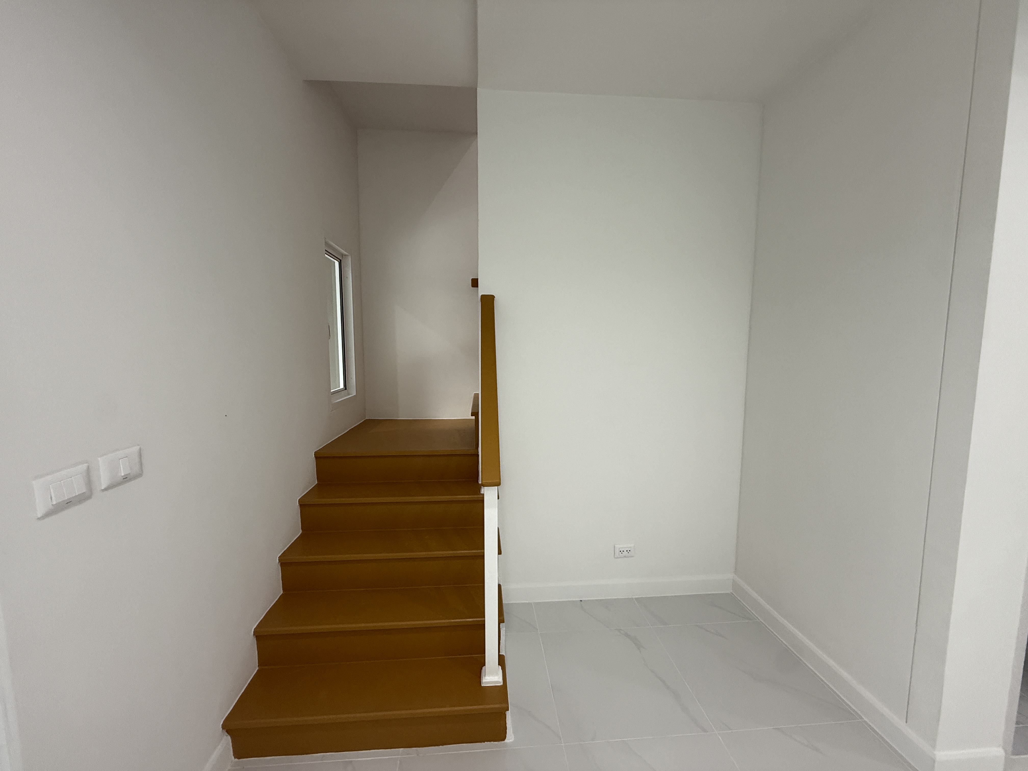 ทาวน์เฮ้าส์ 2 ชั้น โครงการเดอะคอนเนค 52