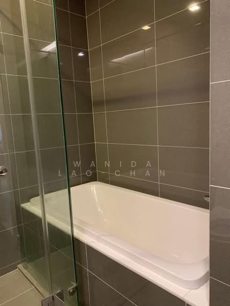 M Thonglor 10, Bangkok