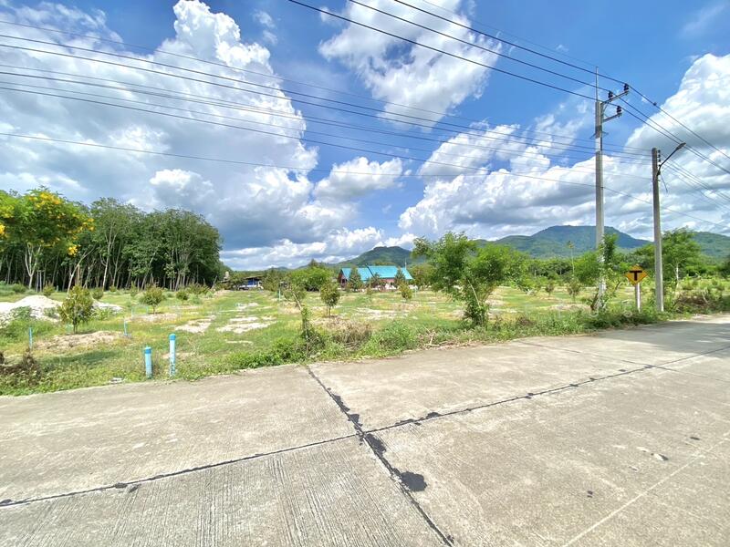 Land for sale in Bang But, 200 sq m, filled in, near Road 3471-1 km,, Rayong