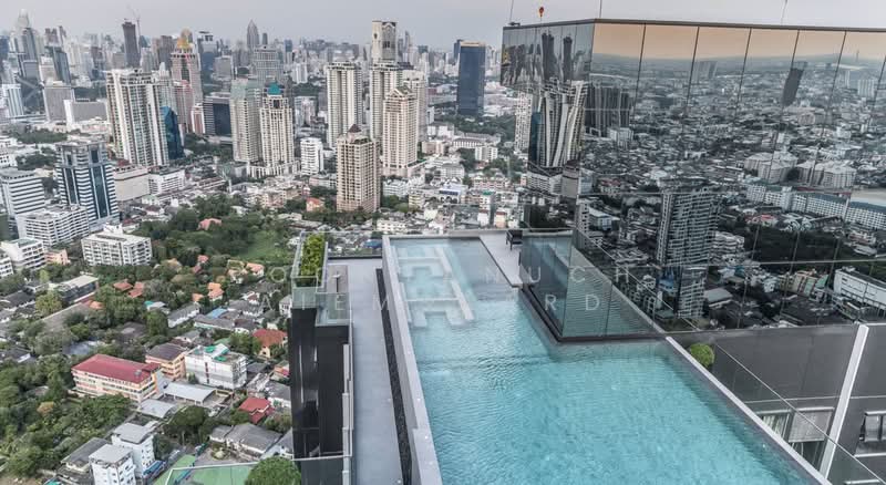 Knightsbridge Prime Sathorn, Bangkok