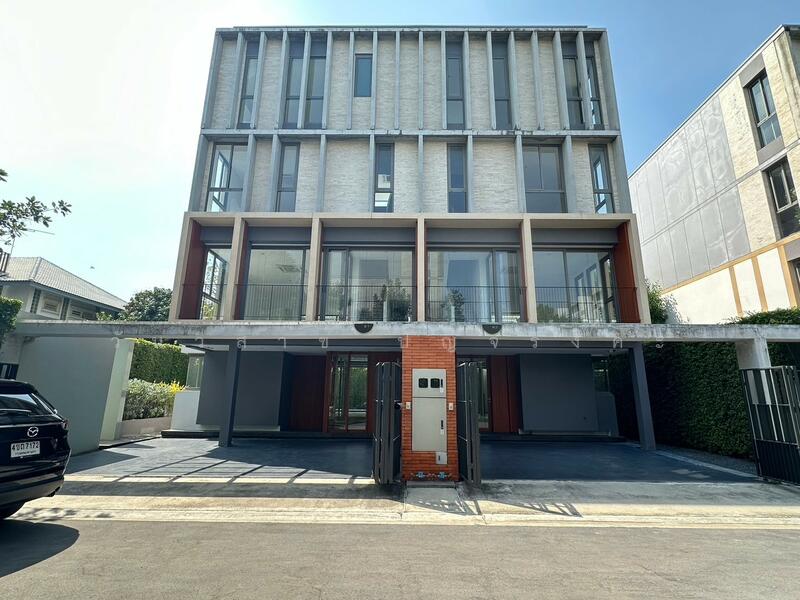 Dhepa Ramkhamhaeng 118, Bangkok