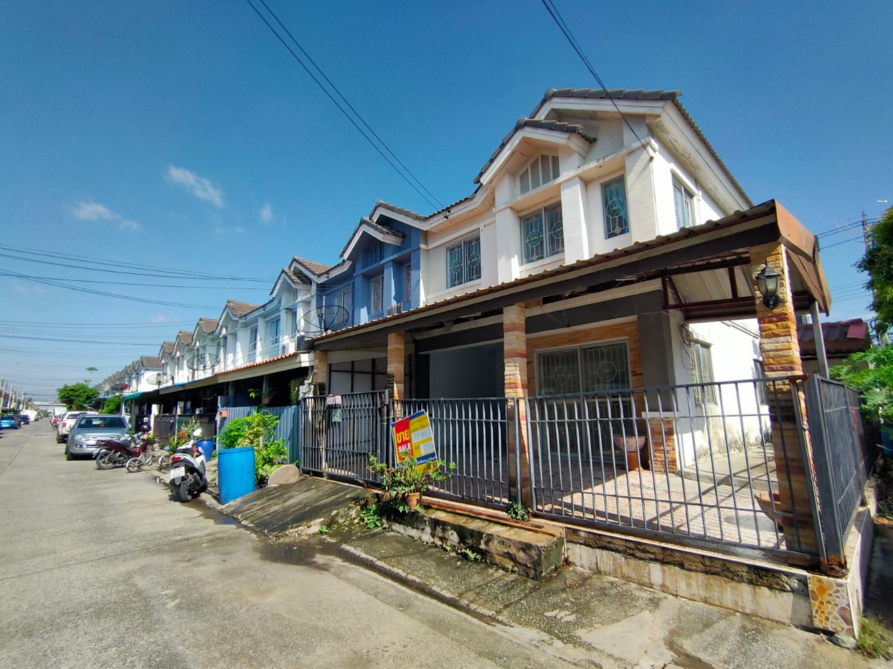 ทาวน์เฮ้าส์ 2 ชั้น โครงการพฤกษา 70 ฉลองกรุง-ลาดกระบัง