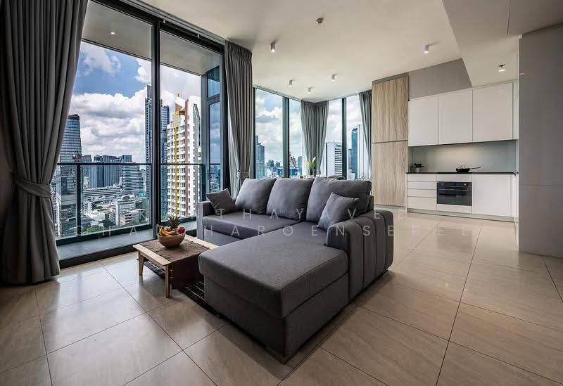 Tait Sathorn 12, Bangkok