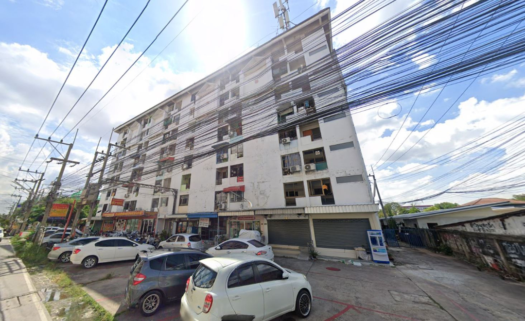 คอนโดมิเนียม โครงการ โกลเด้น คอนโด ทาวน์ รังสิต 2