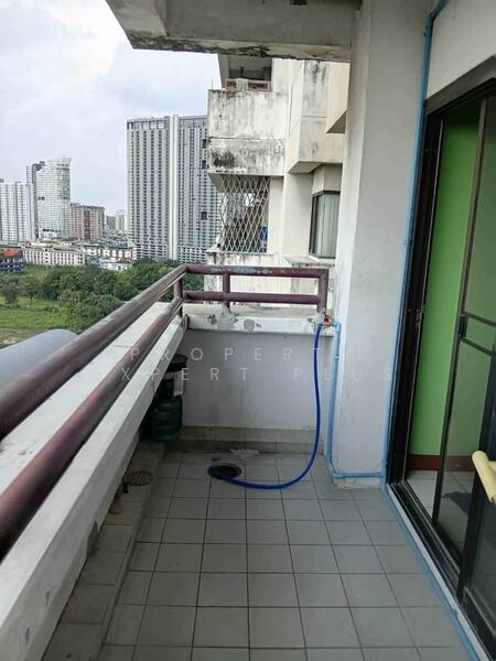 Klongjan Place condominium, Bangkok