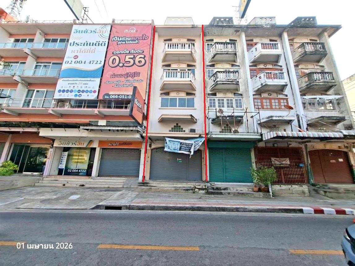 Shop House at Tha Kasem Thani, Phasi Charoen, Bangkok