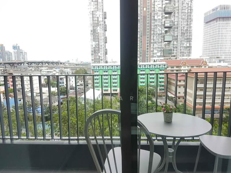 IDEO O2 Bangna, Bangkok
