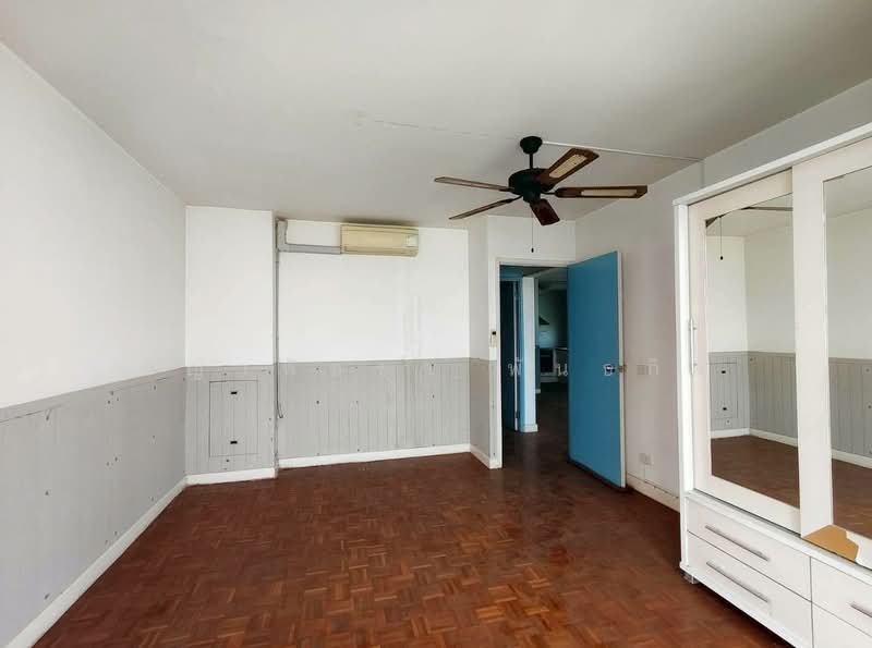 Lake View Geneva Condominium, Nonthaburi