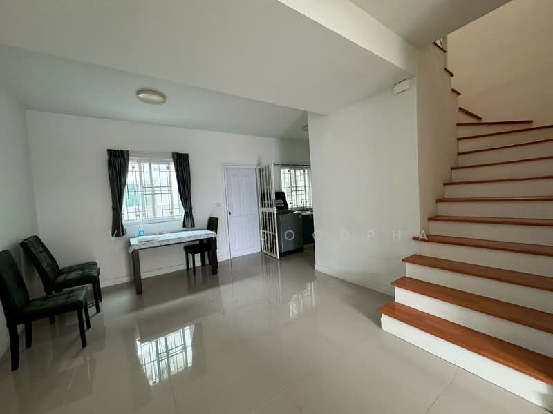 Lio BLISS Rattanathibet-Bangyai, Nonthaburi