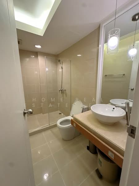 The Bangkok Sab Condominium, Bangkok