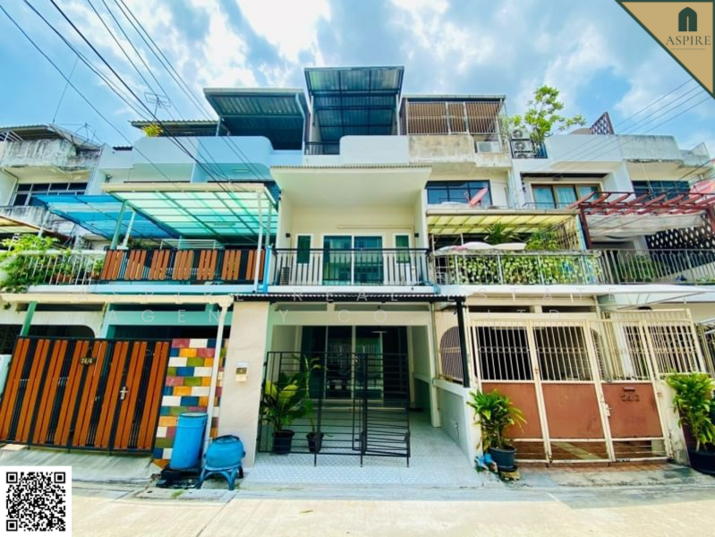 บ้านทาวน์เฮ้าส์พร้อมอยู่ เหมาะลงทุนและอยู่เองมากๆ ในซอยสุขุมวิท 65, Bangkok