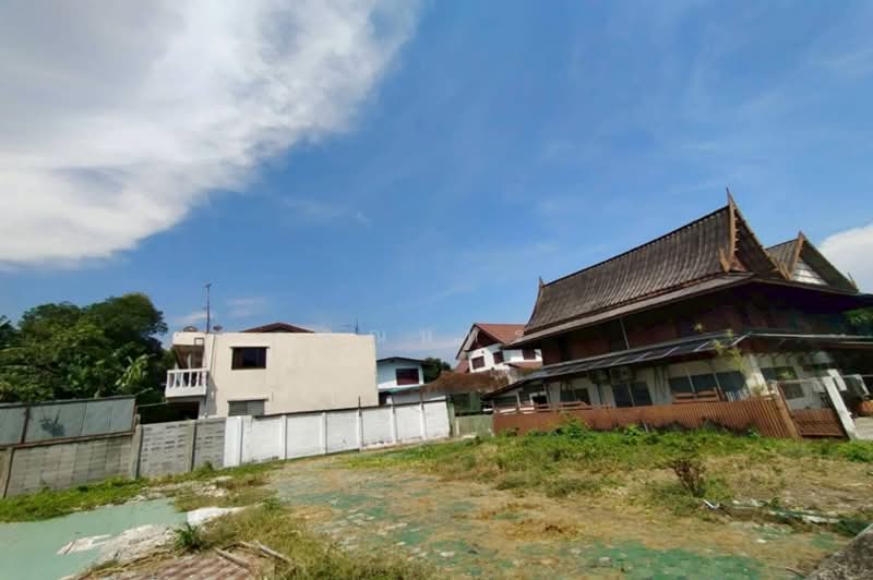 บ้านนครทอง, Samut Prakan
