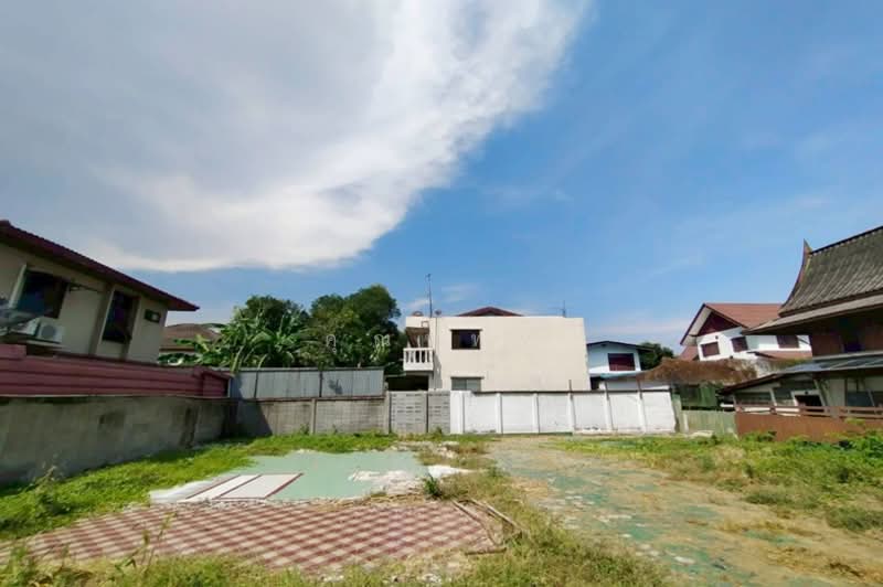 บ้านนครทอง, Samut Prakan