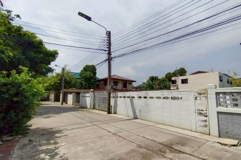 บ้านนครทอง, Samut Prakan