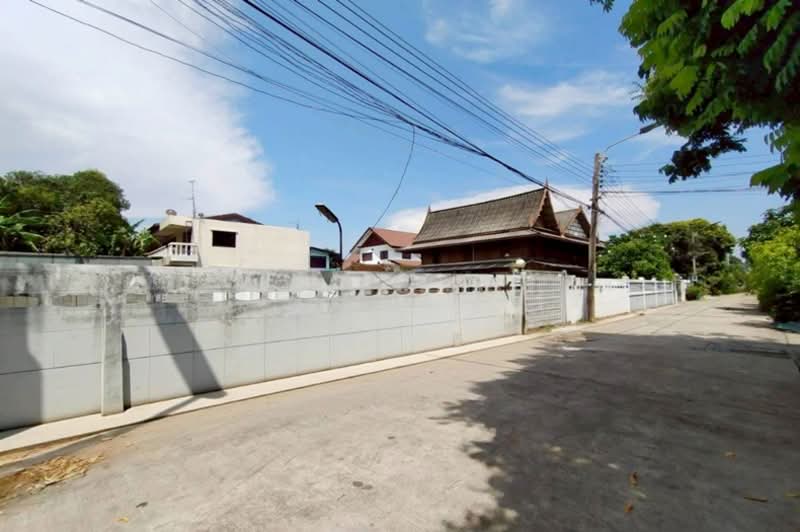 บ้านนครทอง, Samut Prakan