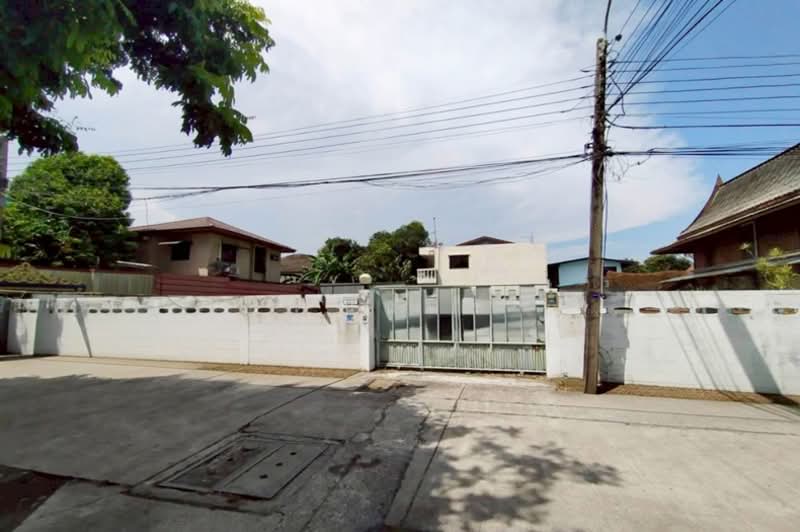 บ้านนครทอง, Samut Prakan