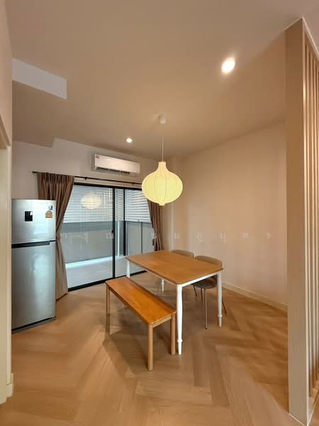 Baan Klang Mueang Bangna-Wongwaen, Samut Prakan