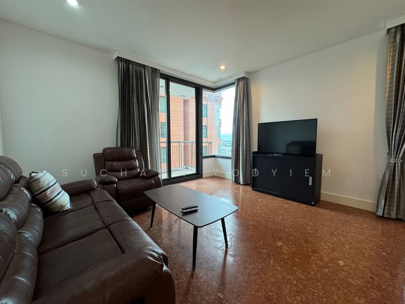 AGUSTON Sukhumvit 22, Bangkok