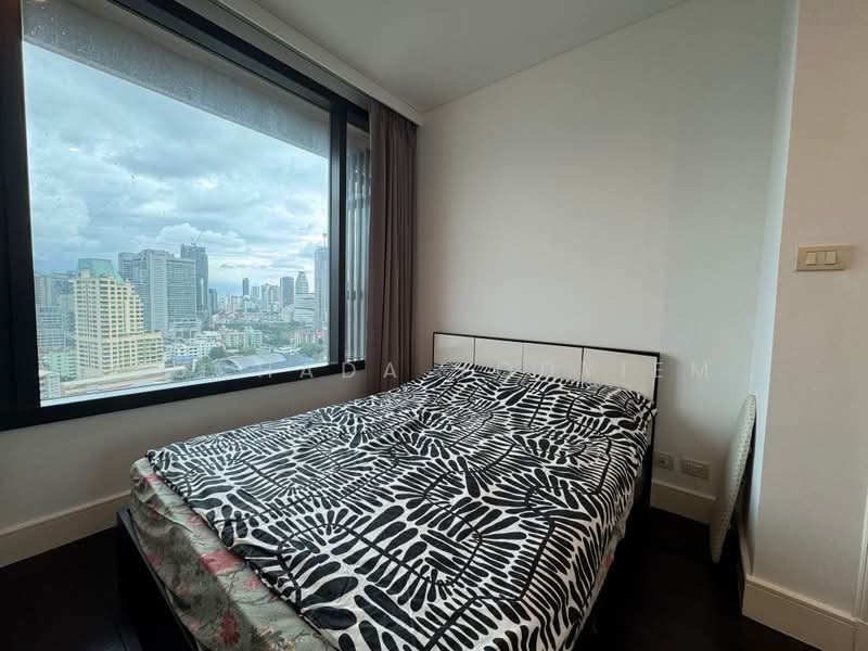 AGUSTON Sukhumvit 22, Bangkok