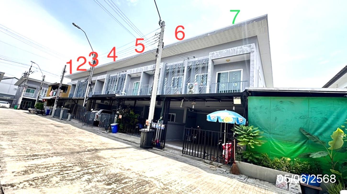 ทาวน์เฮ้าส์ บ้านภัคภิรมย์ เทพารักษ์ เมืองสมุทรปราการ สมุทรปราการ