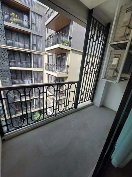 Na Vara Residence, Bangkok