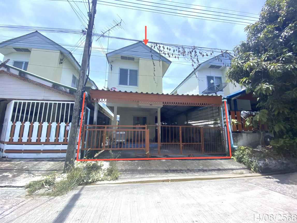Single House in Panthong, Chonburi Province