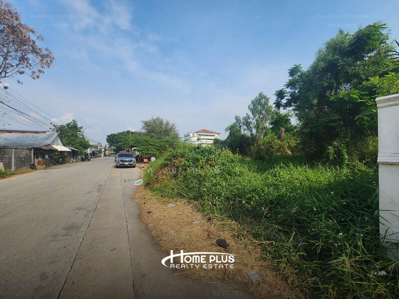Windmill Park, Samut Prakan