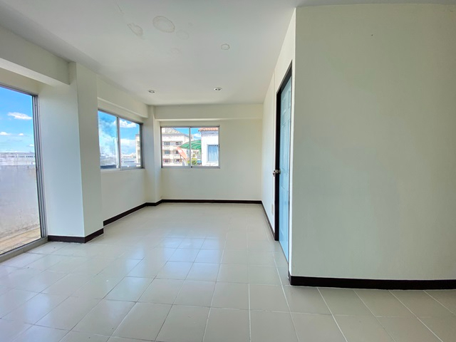 ห้องชุดพักอาศัย โครงการอัสสกาญจน์เพลส