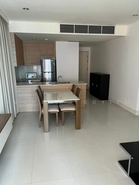 AGUSTON Sukhumvit 22, Bangkok