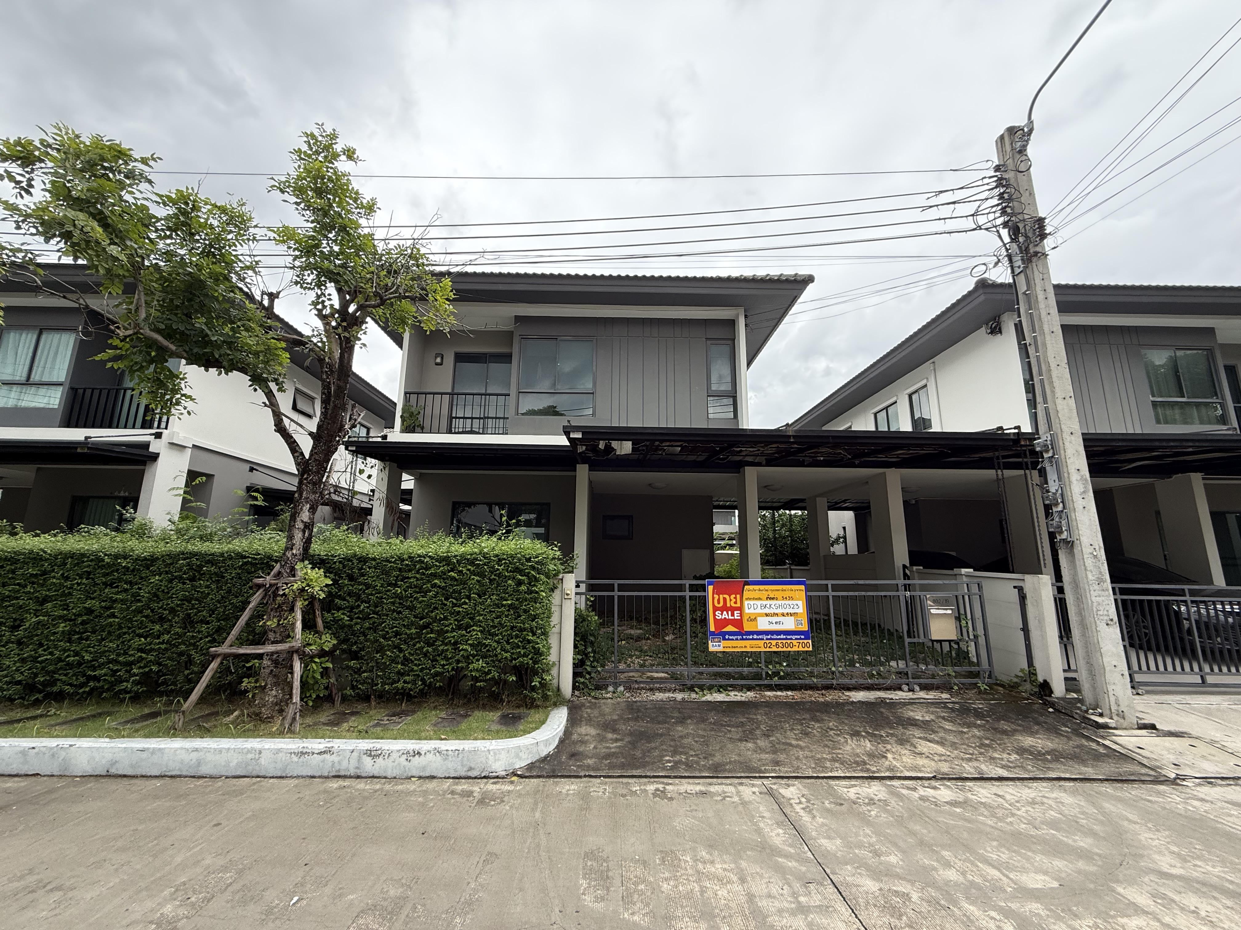 Brand new 2-storey single house for sale at The Edition Rama 9-Aon Nuch project.