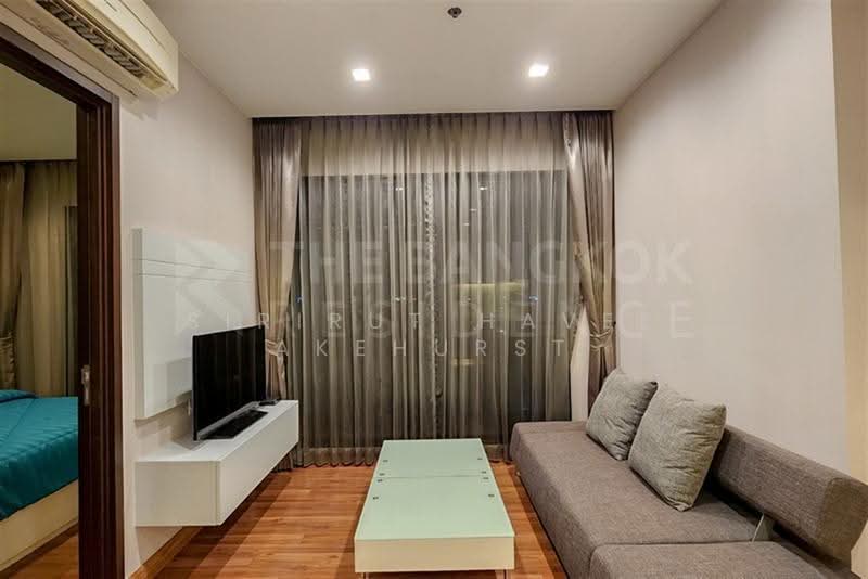 Ivy Ampio, Bangkok