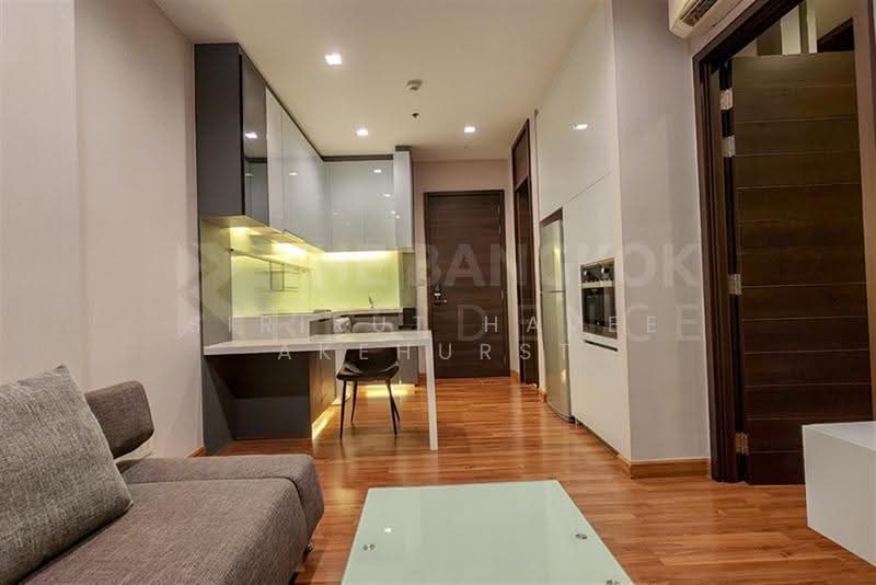 Ivy Ampio, Bangkok