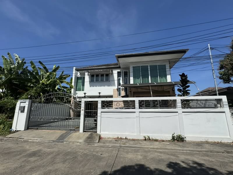 Kheha Nakhon Village 3, Bangkok
