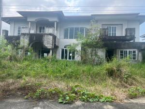 Single-Family House in Samutsakorn City, Samutsakorn Province