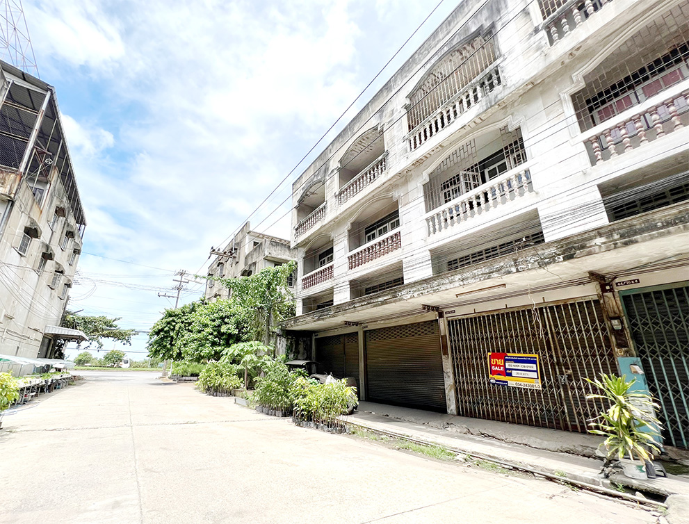 Commercial Townhouse, Ek Nakorn Project, Nakhon Pathom Province