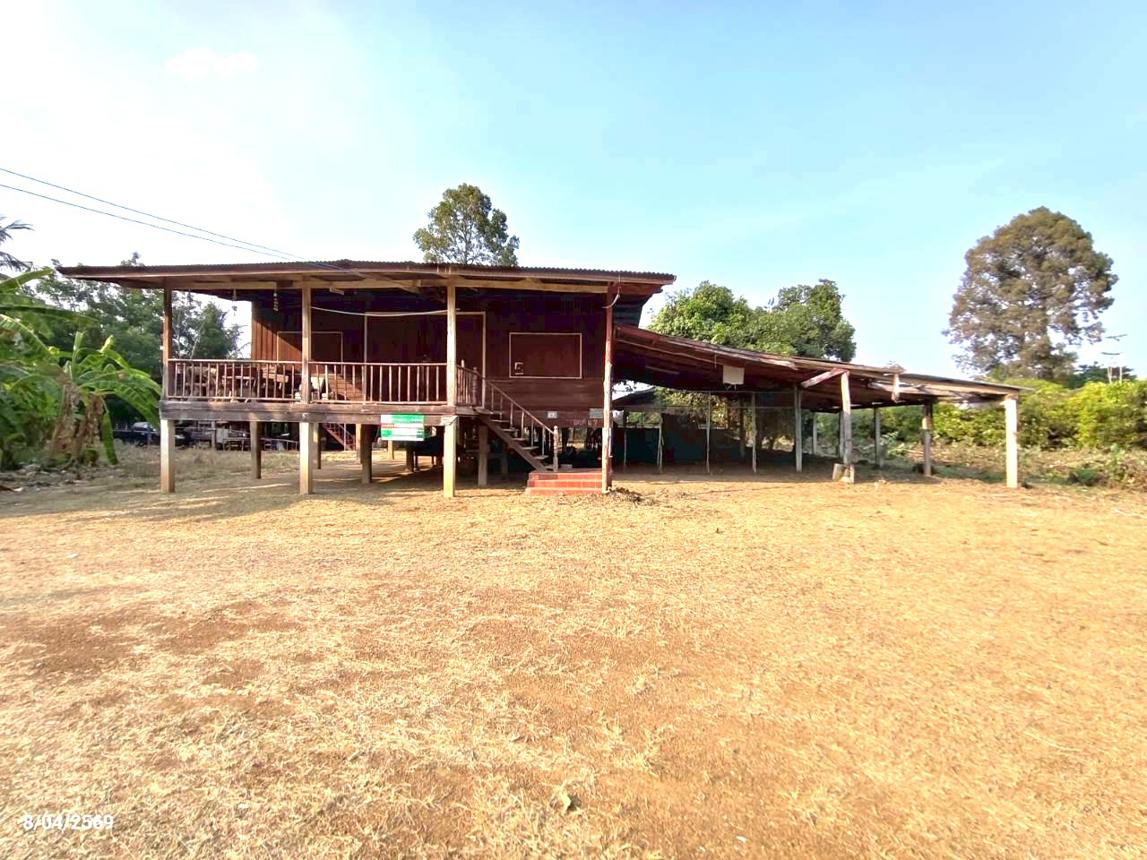 Single House in Phichai Uthai Thani