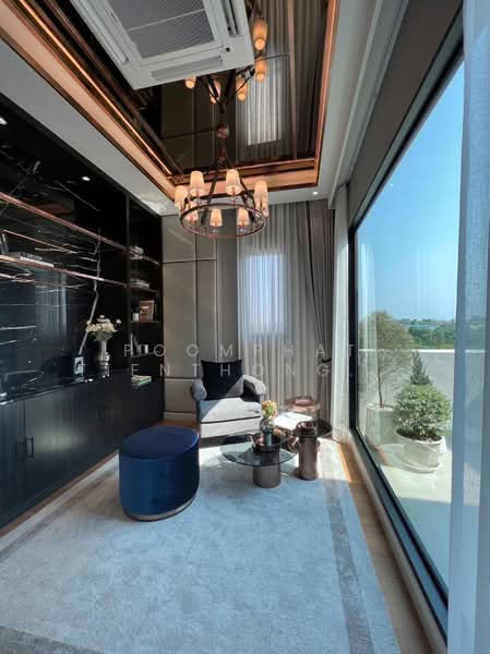 CINQ ROYAL Krungthep Kreetha, Bangkok