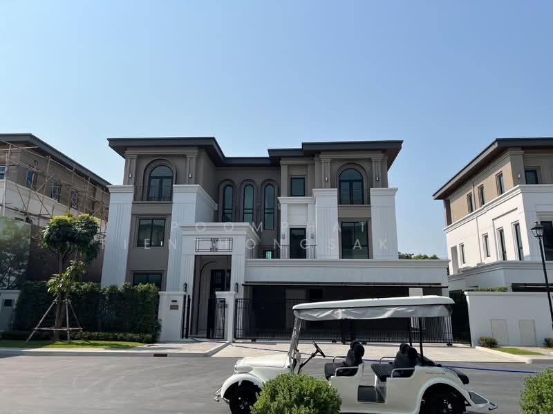 CINQ ROYAL Krungthep Kreetha, Bangkok