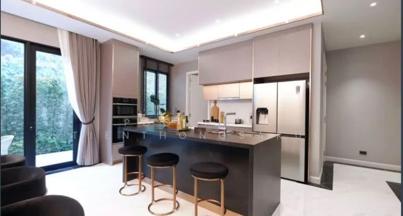 CINQ ROYAL Krungthep Kreetha, Bangkok