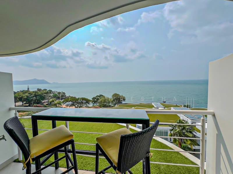 Pure Sunset Beach, Chon Buri (Pattaya)