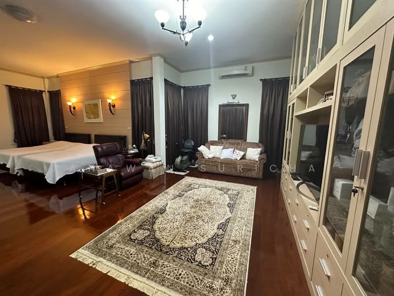 undefined, Chon Buri (Pattaya)