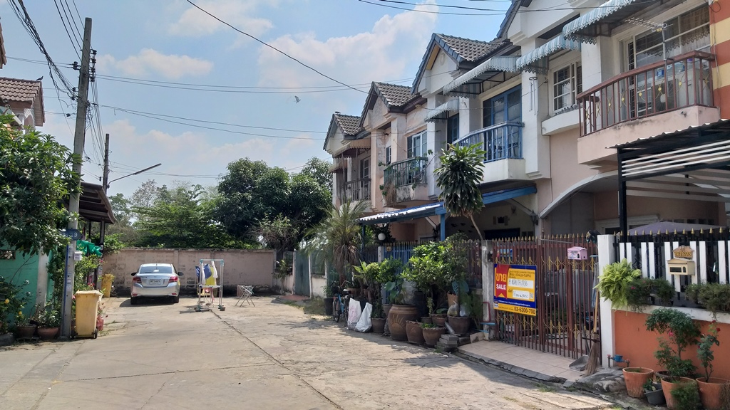Supakorn Village