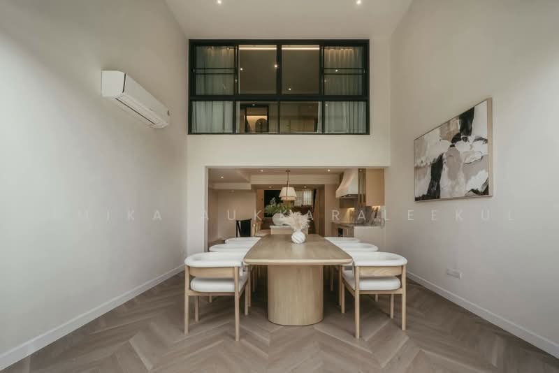 Regent 71 Place, bangkok