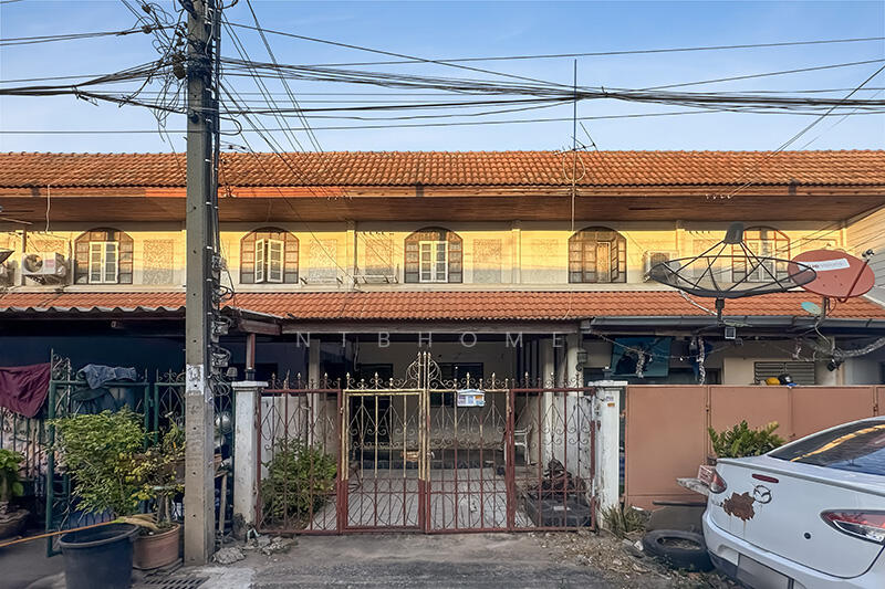 Bua Thong 2 Village, Nonthaburi