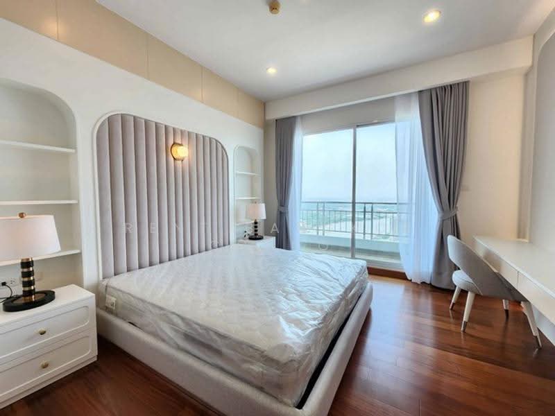 Supalai Prima Riva (Residential), Bangkok