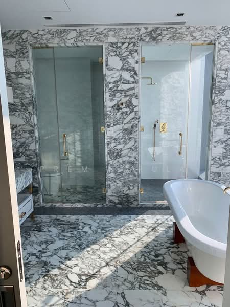 The Ritz-Carlton Residences, Bangkok