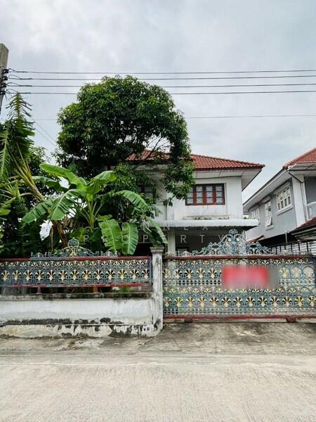 Baan Penporn, Bangkok