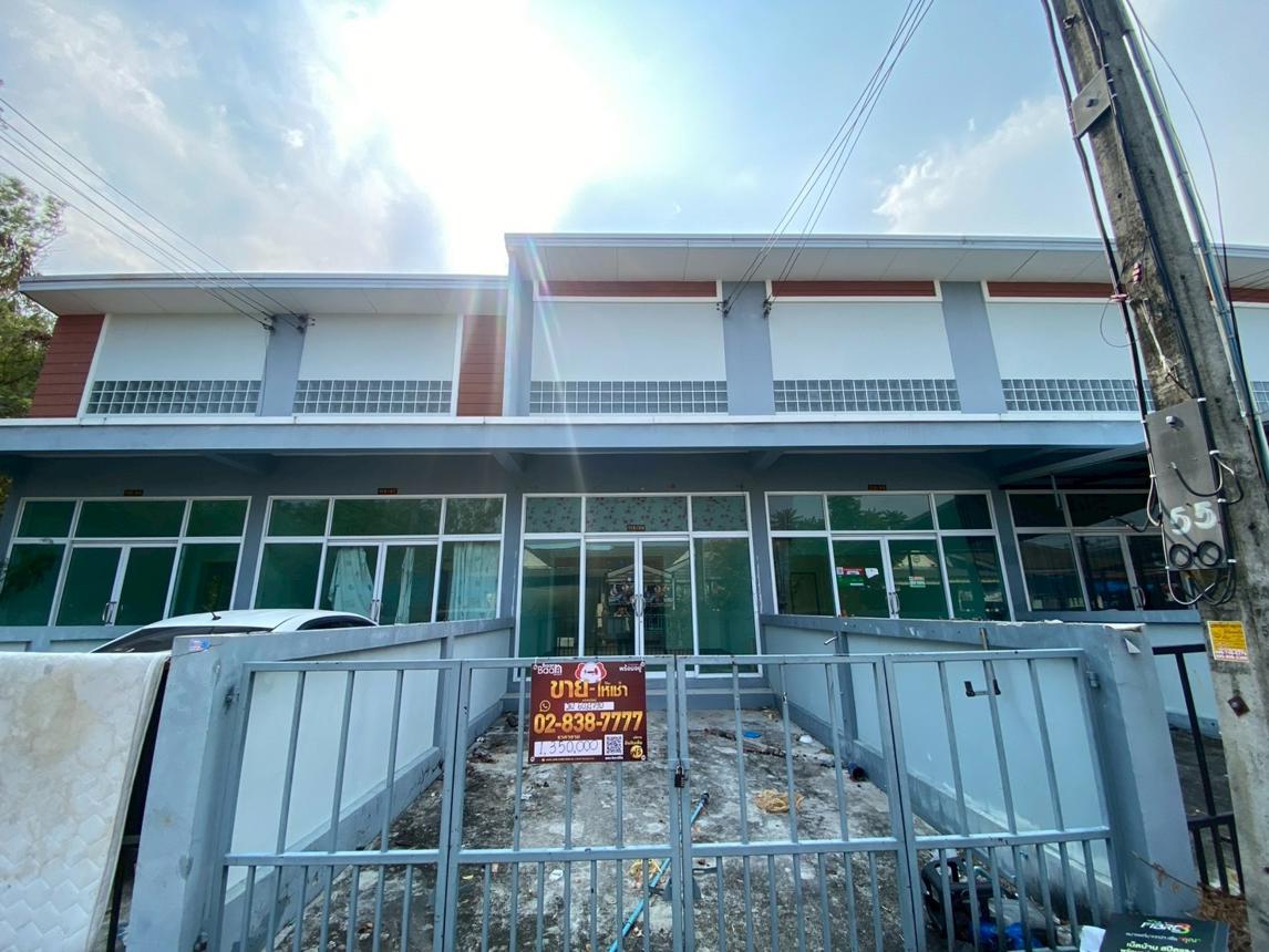 ทาวน์เฮ้าส์ บ้านประภามิตร 15 พานทอง ชลบุรี
