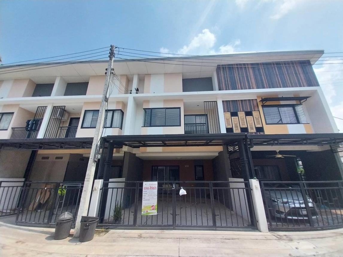 Townhouse Pruksa Panja Garden Lam Phaya 3 Muang Nakhon Pathom Nakhon Pathom